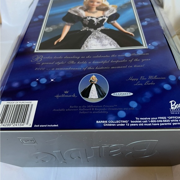 Barbie Millennium Princess Doll - Navy and Silver - Picture 7 of 8